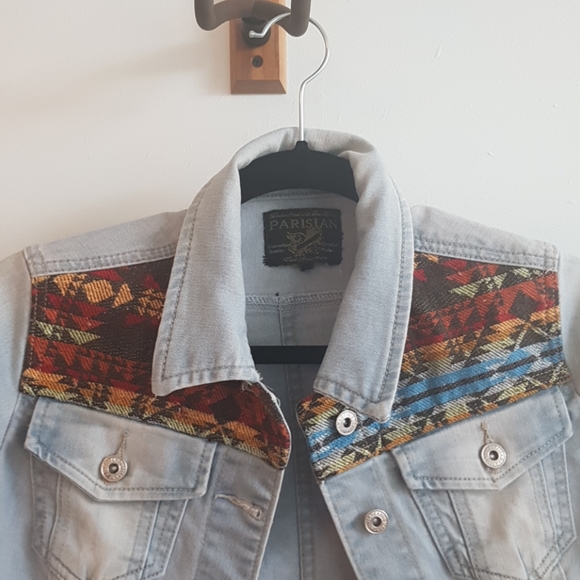 Cropped Jean Jacket - Picture 2 of 7